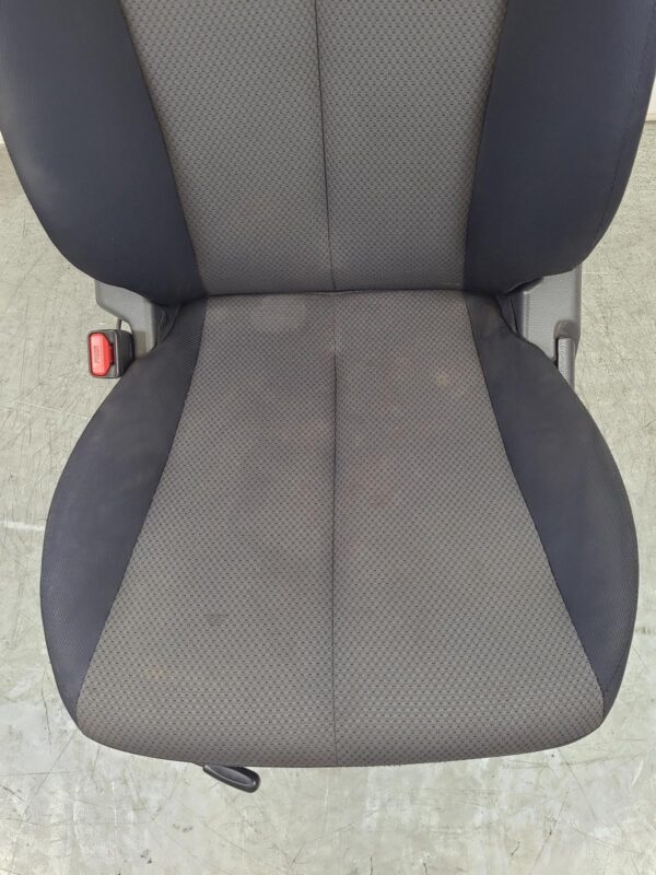 MITSUBISHI TRITON 2015-2023 FRONT SEAT LH FRONT, MQ-MR, CLOTH, BLACK, GLX/GLX AD - Image 4