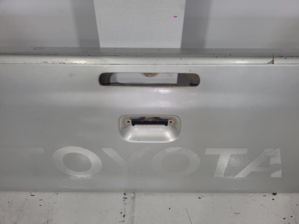 TOYOTA HILUX 2005-2015 BOOTLID/TAILGATE TAILGATE, CENTRE HANDLE TYPE, NON TONNEA - Image 3