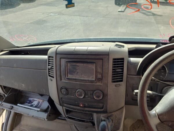 MERCEDES SPRINTER 2006-2013 RIGHT HEADLAMP NCV3, HALOGEN TYPE, 10/06-09/13 - Image 37