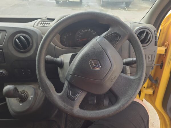 RENAULT MASTER 2011-2024 DOOR HINGE/RUNNER LOWER, LH SLIDING DOOR, X62, 09/11- - Image 39