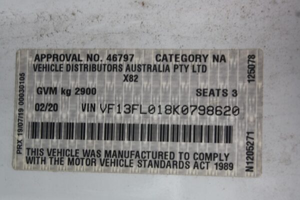 RENAULT TRAFIC 2015-2024 HIGH LEVEL STOPLIGHT X82, BARN DOOR TYPE, 01/15- - Image 11