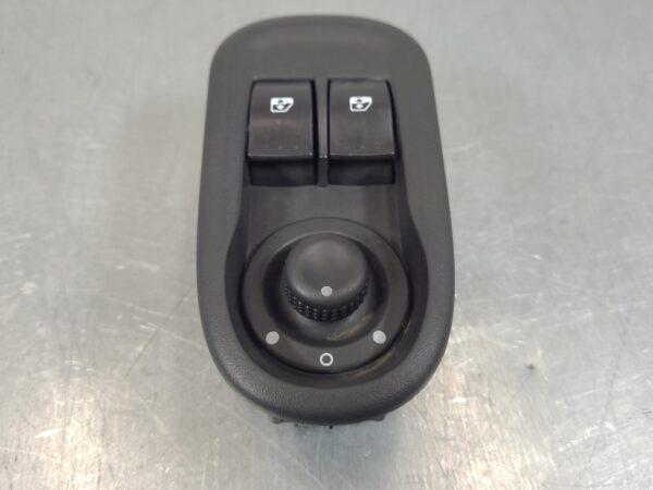RENAULT MASTER 2011-2020 POWER WINDOW SWITCH RH FRONT (MASTER SWITCH), X62, 09/1 - Image 13