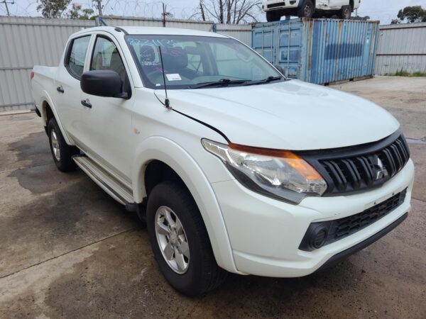 MITSUBISHI TRITON 2015-2023 OVERFLOW BOTTLE DIESEL, 2.4, 4N15, MQ-MR, 03/15-10/2 - Image 21