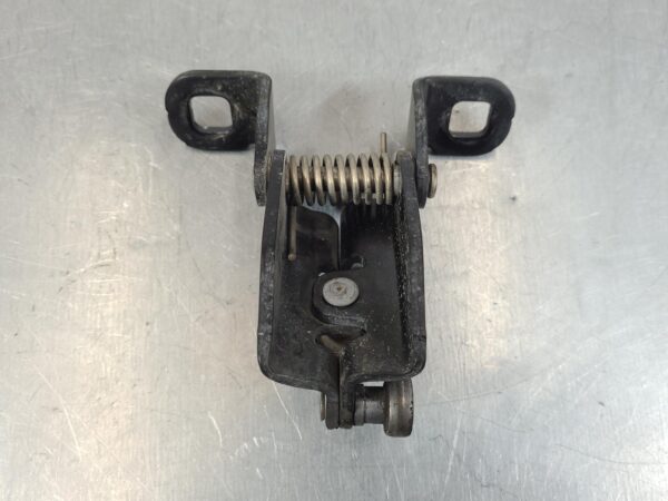 FORD TRANSIT 2006-2014 DOOR HINGE/RUNNER MIDDLE DOOR ROLLER, LH REAR, VM, 07/06- - Image 4