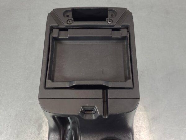 MITSUBISHI TRITON 2015-2023 CONSOLE CENTRE CONSOLE, AUTO T/M, 4WD, NON HILL DECE - Image 9