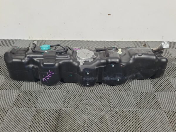 LDV DELIVER 9 2020-2024 FUEL TANK DIESEL, 07/20- - Image 45