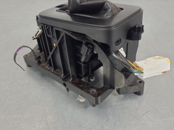 FORD RANGER 2015-2018 GEAR STICK/SHIFTER GEAR SHIFTER, AUTO T/M, 2WD/4WD, NON TI - Image 8