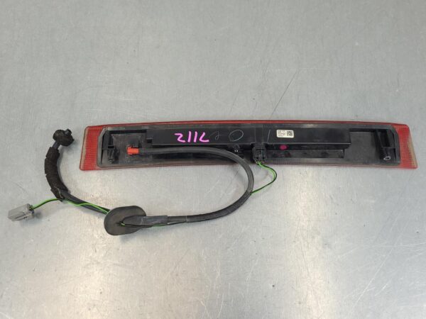 FORD EVEREST 2015-2022 HIGH LEVEL STOPLIGHT UA, 07/15-05/22 - Image 2