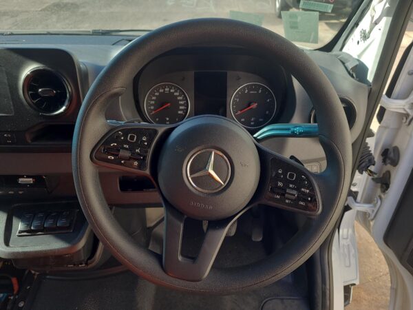MERCEDES SPRINTER 2018-2024 CAMERA VS30, BLIND SPOT MONITOR SENSOR (RH REAR BEHI - Image 9