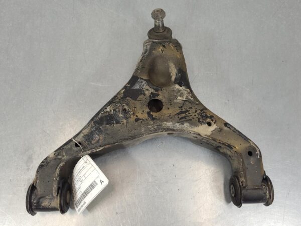 MERCEDES SPRINTER 2006-2018 LEFT FRONT LOWER CONTROL ARM DUAL WHEEL TYPE, NCV3, - Image 2