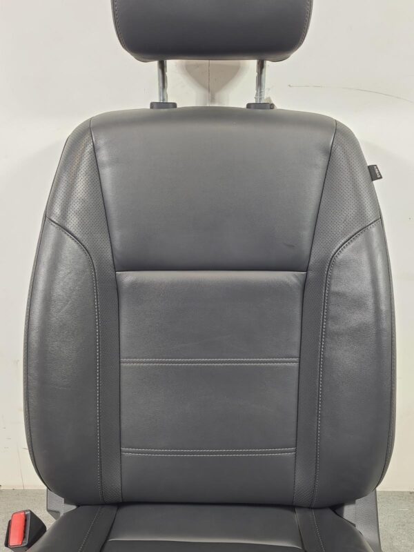 FORD EVEREST 2015-2022 FRONT SEAT LH FRONT, UA, LEATHER, TITANIUM/TREND, 07/15-0 - Image 3