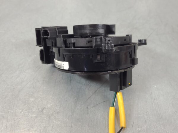 LDV DELIVER 9 AIRBAG MODULE/SENSOR CLOCKSPRING, 07/20- 20 21 22 23 24 - Image 2