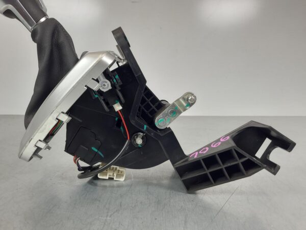 LDV DELIVER 9 2020-2024 GEAR STICK/SHIFTER AUTO T/M, 07/20- - Image 20