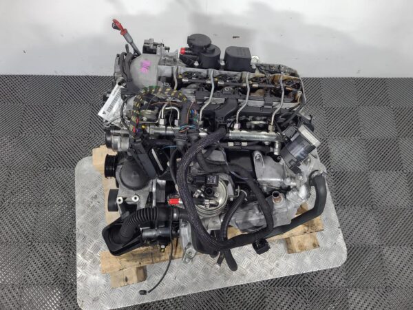 MERCEDES VITO 2007-2011 ENGINE L Diesel Unknown - Image 9