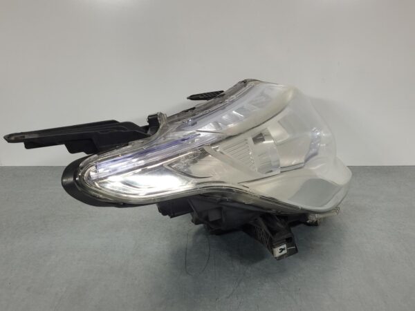 MITSUBISHI TRITON 2015-2018 RIGHT HEADLAMP MQ, XENON TYPE, CLEAR TINT TOP EDGE, - Image 2