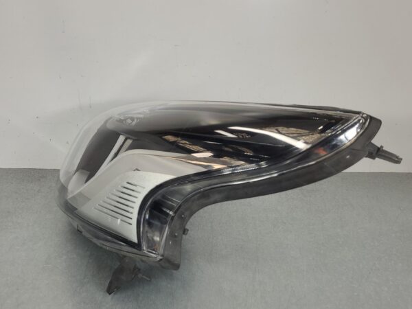 RENAULT TRAFIC 2015-2021 LEFT HEADLAMP X82, W/ HALOGEN TYPE, 01/15-12/21 - Image 5