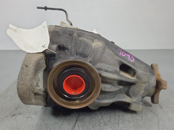 MERCEDES VITO 2004-2015 DIFFERENTIAL CENTRE 3.273 RATIO, 639, 04/04-02/15 - Image 3