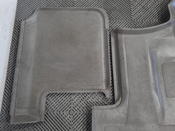 MERCEDES SPRINTER 2006-2018 CARPET VAN 10/06-04/18 - Image 43