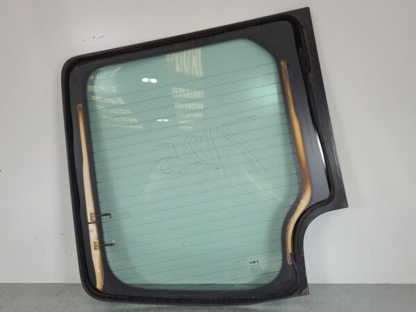 VOLKSWAGEN CRAFTER 2007-2017 REAR/TAILGATE GLASS BARN DOOR GLASS (RH SIDE), 02/0 - Image 2
