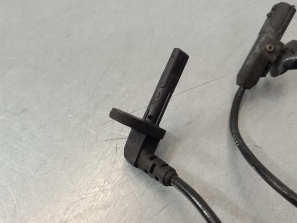 RENAULT MASTER 2011-2024 ABS SENSOR RH FRONT, X62, 09/11- - Image 13