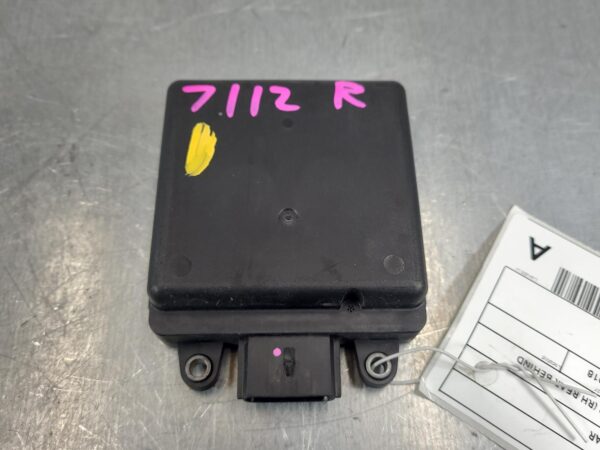 FORD EVEREST 2015-2022 CAMERA UA, BLIND SPOT MONITOR SENSOR (RH REAR BEHIND BUMP - Image 3