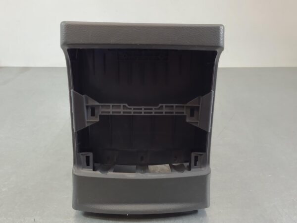 FORD EVEREST 2015-2022 CONSOLE UA, VINIL, BLACK TYPE, 07/15-05/22 - Image 3