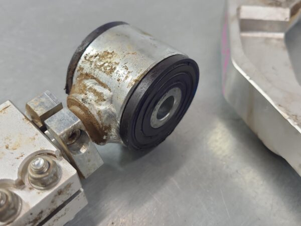 NISSAN NAVARA 2021-2025 RIGHT FRONT UPPER CONTROL ARM NP300, 01/21- - Image 4