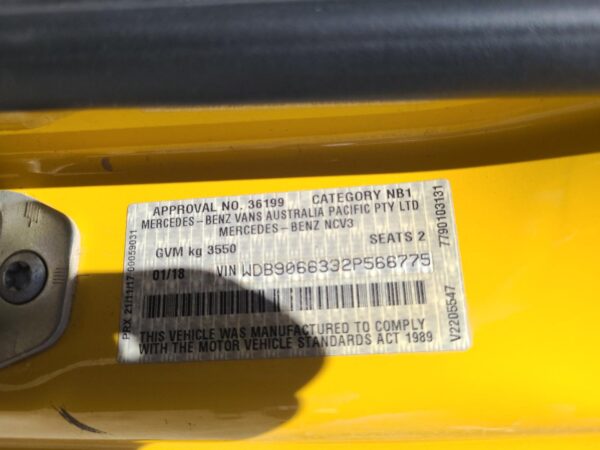 MERCEDES SPRINTER 2006-2018 BOOTLID/TAILGATE BARN DOOR (LH SIDE), NCV3, LOW ROOF - Image 11