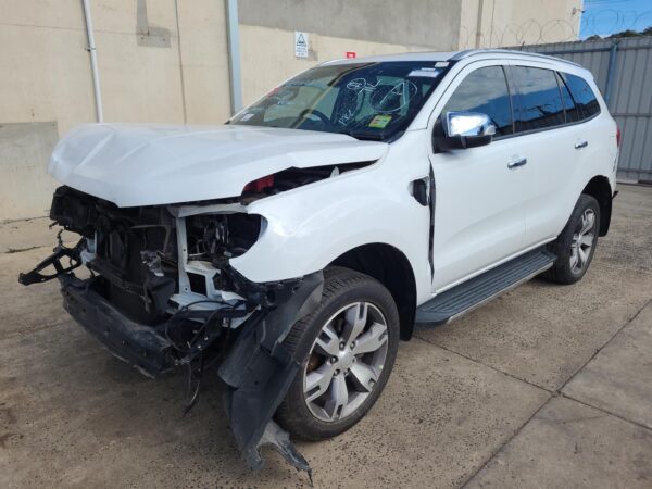 FORD EVEREST 2015-2022 CONSOLE UA, VINIL, BLACK TYPE, 07/15-05/22 - Image 36