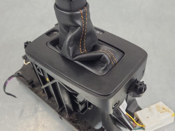 FORD RANGER 2015-2018 GEAR STICK/SHIFTER GEAR SHIFTER, AUTO T/M, 2WD/4WD, NON TI - Image 17