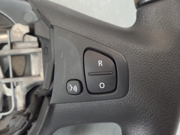 RENAULT TRAFIC 2015-2024 STEERING WHEEL LEATHER/VINYL, X82, 01/15- - Image 6