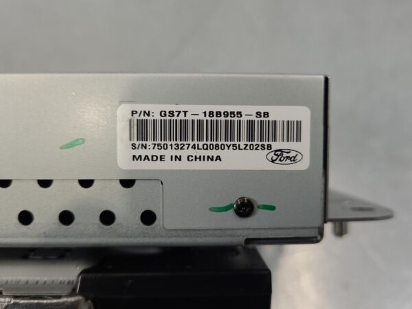 FORD EVEREST 2016-2022 STEREO/HEAD UNIT DISPLAY UNIT, 8IN SYNC III, SAT NAV TYPE - Image 4