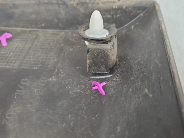 RENAULT MASTER 2011-2024 BODY/DOOR MOULD RH REAR (IN FRONT OF REAR WHEEL), SWB, - Image 10