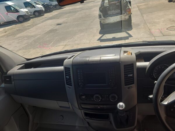 MERCEDES SPRINTER 2006-2018 STEERING WHEEL VINYL, NCV3, W/ CONTROLS TYPE, 10/06- - Image 43