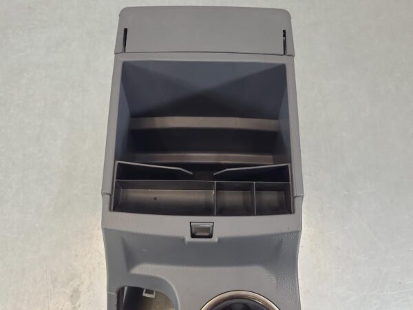 FORD EVEREST 2015-2022 CONSOLE UA, VINIL, BLACK TYPE, 07/15-05/22 - Image 7