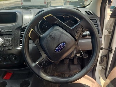 FORD RANGER 2011-2022 STEREO/HEAD UNIT DISPLAY UNIT ONLY, 3.5IN, NON SAT NAV TYP - Image 13