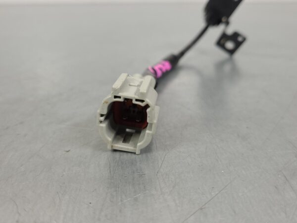 NISSAN NAVARA 2015-2025 CAMERA REVERSE CAMERA (TAILGATE MOUNTED), NP300, 05/15- - Image 2