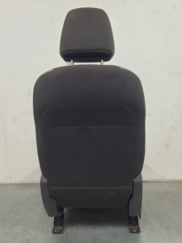 HOLDEN COLORADO 2016-2020 FRONT SEAT RG, RH FRONT, CLOTH, BLACK/GREY, LS/LT, W/ - Image 6