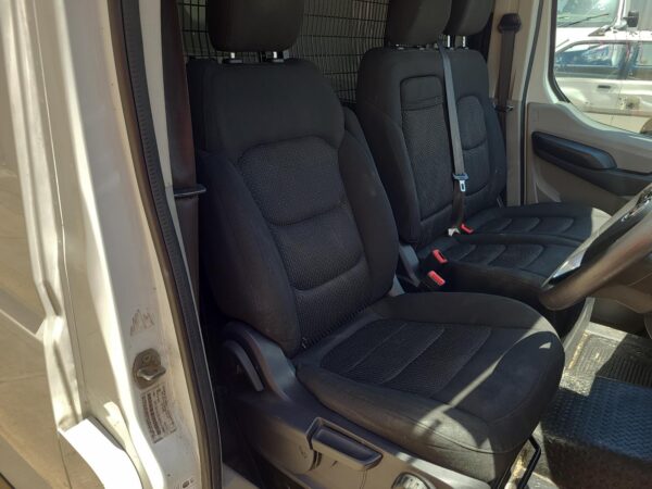 LDV DELIVER 9 2020-2024 RIGHT INDICATOR/FOG/SIDE BUMPER FOGLAMP,  07/20- - Image 10