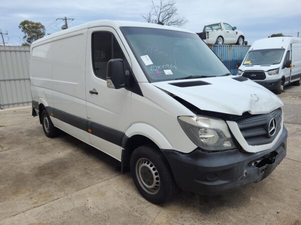 MERCEDES SPRINTER 2006-2018 TRIM PANEL CENTRE DASH TRIM, RH SIDE, GREY, NCV3, 10 - Image 9