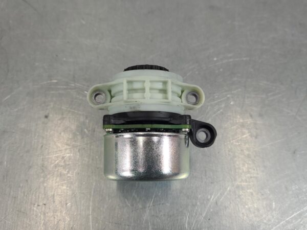 MERCEDES SPRINTER 2018-2025 ADBLUE PUMP VS30, 05/18- - Image 3