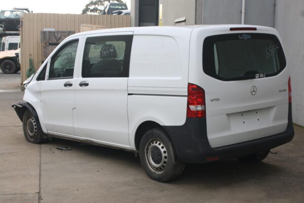 MERCEDES VITO 2015-2025 NUMBER PLATE LAMP 447, 03/15- - Image 15