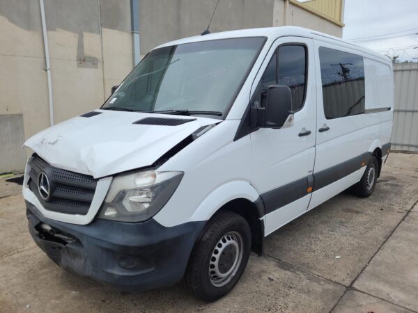 MERCEDES SPRINTER 2006-2018 BODY/DOOR MOULD NCV3, CENTRE PANEL LOWER MOULDING (N - Image 12