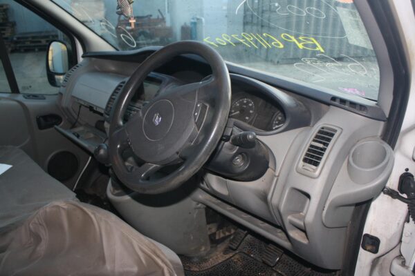 RENAULT TRAFIC 2004-2014 LEFT FRONT DOOR WINDOW X83, 04/04-12/14 - Image 19