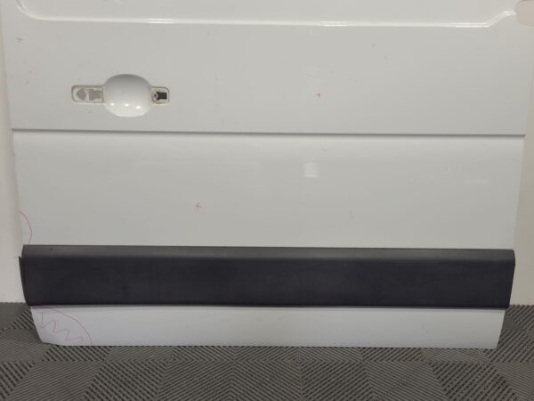 RENAULT MASTER 2011-2024 LEFT REAR DOOR X62, VAN, MID/HIGH ROOF, 09/11- - Image 3