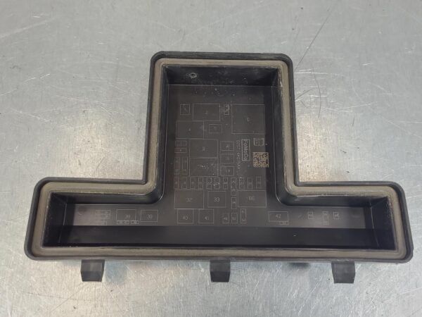 FORD RANGER 2015-2022 FUSE BOX PX SERIES 2-3, ENGINE BAY, MAIN RELAY/FUSE BOX, P - Image 6