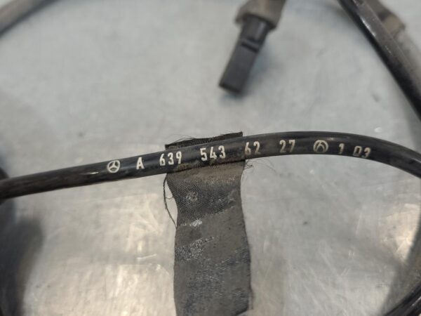 MERCEDES VITO 2004-2015 ABS SENSOR LH REAR, 639, 05/04-02/15 - Image 4