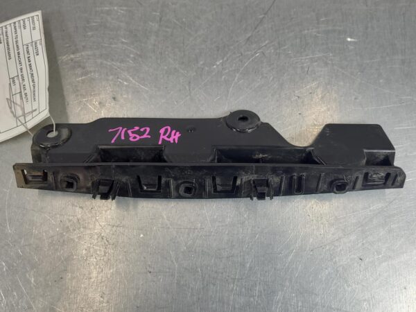 RENAULT MASTER FRONT BAR BRKT/REINFORCEMENT BUMPER TO GUARD BRACKET (RH SIDE), X - Image 13