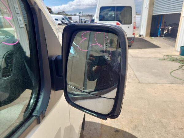 RENAULT TRAFIC 2015-2025 BOOTLID/TAILGATE HINGE BARN DOOR HINGE (LH SIDE UPPER), - Image 18