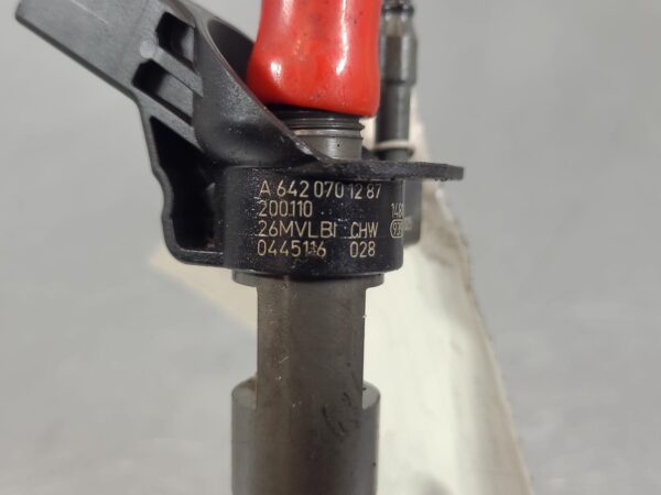 MERCEDES SPRINTER 2018-2025 FUEL INJECTOR VS30, 05/18- - Image 3